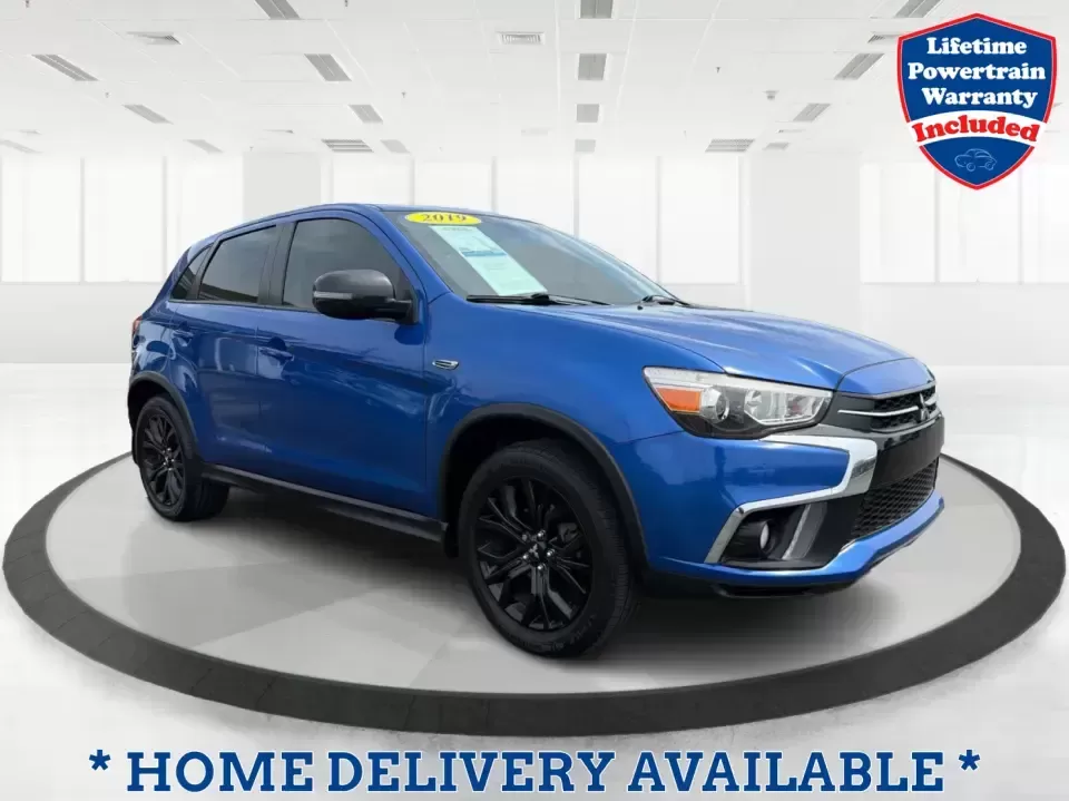 2019 Mitsubishi Outlander 2.0 LE (JA4AP3AU9KU) with an 2L I-4 DOHC engine, 5M transmission, located at 1099 N County Rd 25A , Troy, OH, 45373, (937) 908-9800, 40.057079, -84.212883 - Picture your next week going smoother: school drop-offs, grocery runs, and an easy Friday escape up I75 or over to the Miami County Fairgrounds-without stressing about space, comfort, or unpredictable Ohio weather. This 2019 Mitsubishi Outlander 2.0 LE in striking Octane Blue Metallic is the kind of - Photo#0