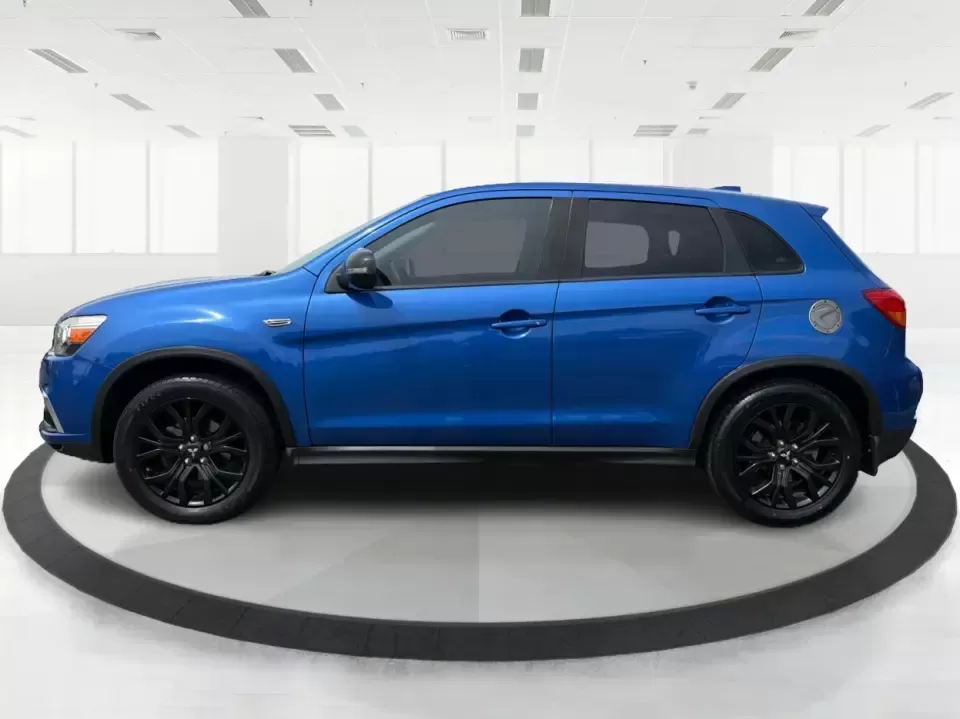 2019 Mitsubishi Outlander 2.0 LE (JA4AP3AU9KU) with an 2L I-4 DOHC engine, 5M transmission, located at 1099 N County Rd 25A , Troy, OH, 45373, (937) 908-9800, 40.057079, -84.212883 - Picture your next week going smoother: school drop-offs, grocery runs, and an easy Friday escape up I75 or over to the Miami County Fairgrounds-without stressing about space, comfort, or unpredictable Ohio weather. This 2019 Mitsubishi Outlander 2.0 LE in striking Octane Blue Metallic is the kind of - Photo#5