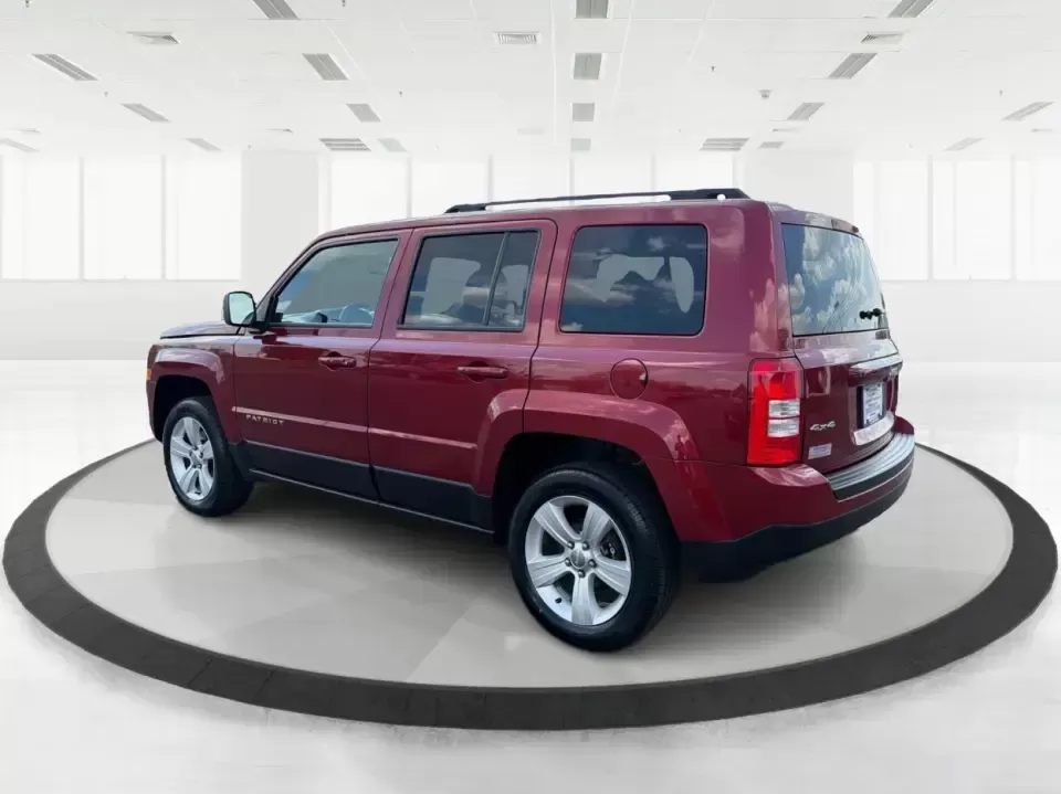 2016 Jeep Patriot Latitude (1C4NJRFB0GD) with an 2.4L I-4 DOHC engine, located at 8750 N County Rd 25A, Piqua, OH, 45356, (937) 908-9800, 40.164391, -84.232513 - Weekend escapes to Indian Lake, snowy morning commutes up I75, or everyday school-and-grocery runs around Miami County-this 2016 Jeep Patriot Latitude is built for the kind of Ohio life that doesn't slow down when the weather turns. With confident 4WD/AWD capability and SUV practicality, it's a smar - Photo#4