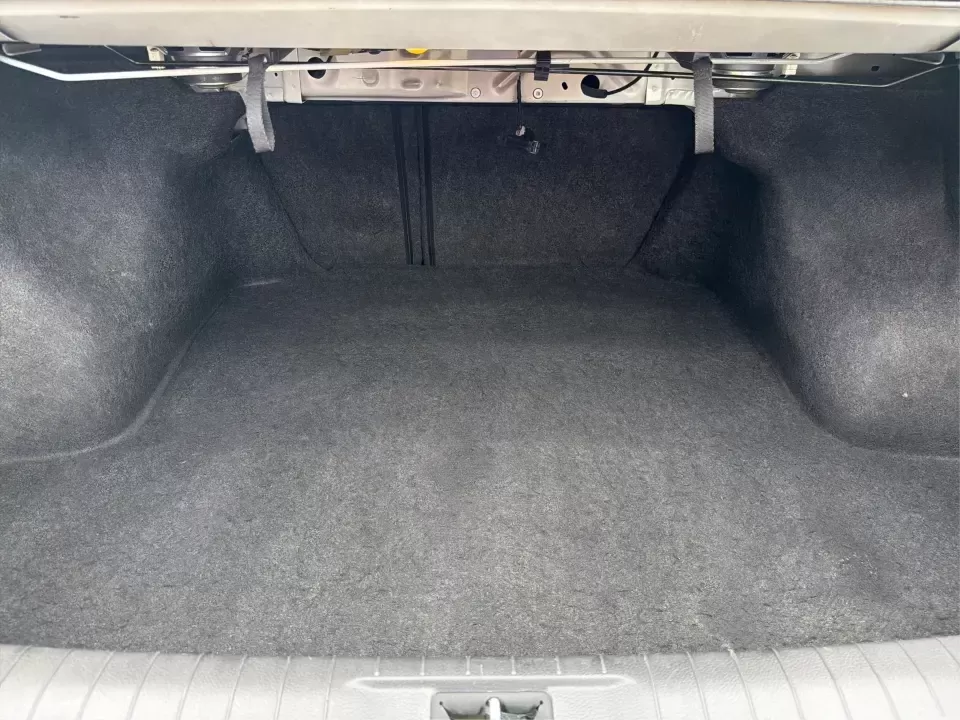 2015 Nissan Altima 2.5 S (1N4AL3AP9FC) with an 2.5L I-4 DOHC engine, Continuously Variable Transmission transmission, located at 1184 Kauffman Ave, Fairborn, OH, 45324, (937) 908-9800, 39.807072, -84.030914 - Need a dependable sedan for daily commuting between Fairborn and Dayton, campus runs to Wright State, or comfortable weekend drives out toward Yellow Springs? This **2015 Nissan Altima 2.5 S** delivers the kind of real-world practicality busy schedules demand-fuel-friendly performance, a roomy cabin - Photo#12