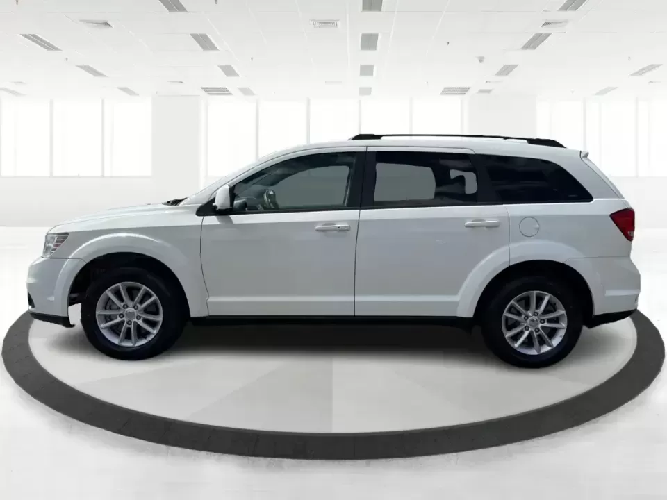 2014 Dodge Journey SXT (3C4PDDBG1ET) with an 3.6L V-6 DOHC engine, 6-Speed Automatic transmission, located at 880 E. National Road, Vandalia, OH, 45377, (937) 908-9800, 39.891918, -84.183594 - Pack up the kids, queue up a playlist, and head out for a weekend getaway-this 2014 Dodge Journey SXT is built for real-life schedules and real-life adventures. Whether you're shuttling to practice, commuting up I-75, or planning a road trip from Vandalia to the National Museum of the U.S. Air Force - Photo#5