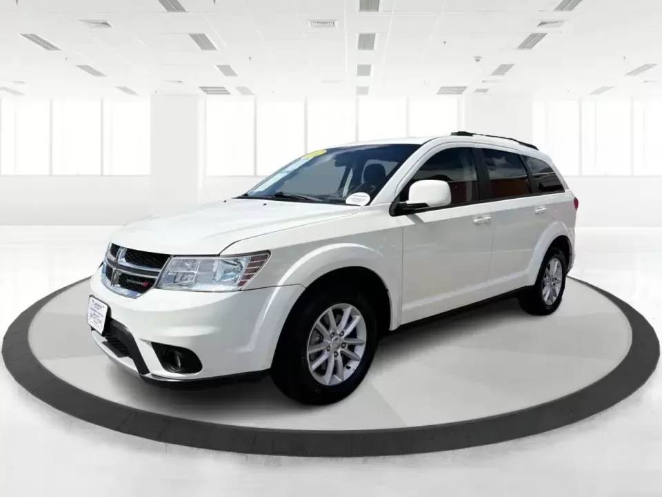 2014 Dodge Journey SXT (3C4PDDBG1ET) with an 3.6L V-6 DOHC engine, 6-Speed Automatic transmission, located at 880 E. National Road, Vandalia, OH, 45377, (937) 908-9800, 39.891918, -84.183594 - Pack up the kids, queue up a playlist, and head out for a weekend getaway-this 2014 Dodge Journey SXT is built for real-life schedules and real-life adventures. Whether you're shuttling to practice, commuting up I-75, or planning a road trip from Vandalia to the National Museum of the U.S. Air Force - Photo#8