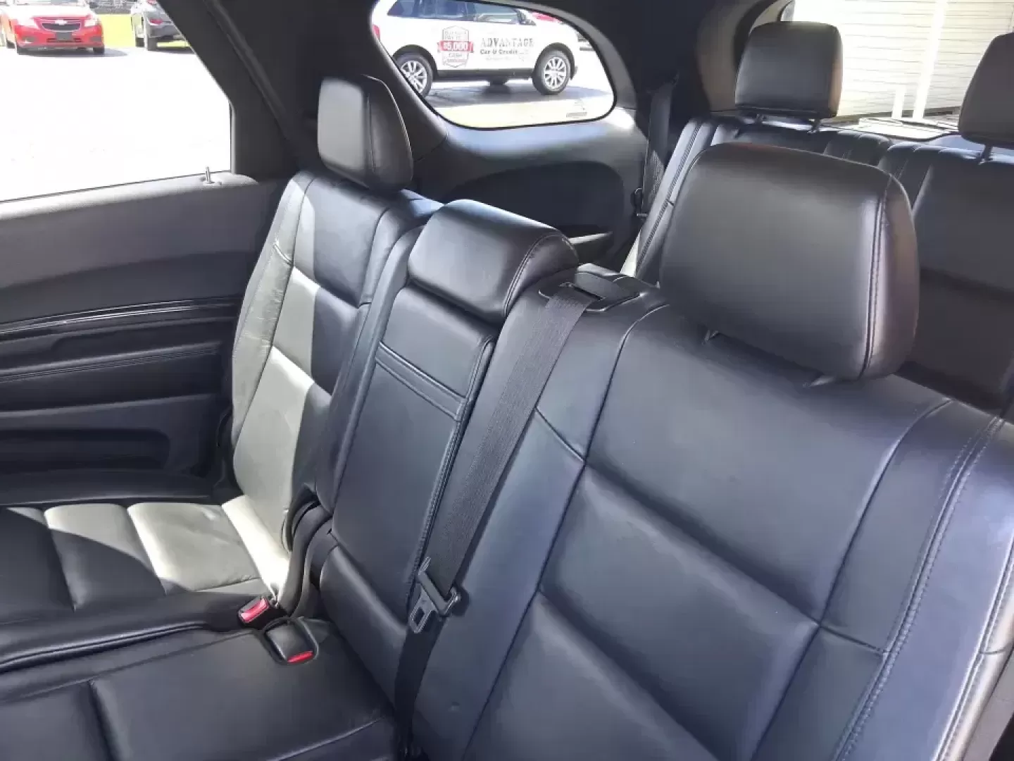 2015 Dodge Durango Limited (1C4RDJDG7FC) with an 3.6L V6 DOHC 24V engine, 8-Speed Automatic transmission, located at 880 E. National Road, Vandalia, OH, 45377, (937) 908-9800, 39.891918, -84.183594 - Pack up the kids, load the cargo, and point the nose toward your next weekend getaway-this 2015 Dodge Durango Limited is built for real life in West Central Ohio. Whether you're shuttling a growing family to practice, commuting up I75, or planning a road trip to Indian Lake, the Durango delivers the - Photo#10