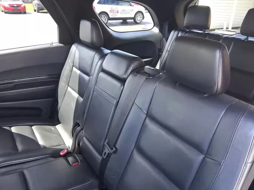 2015 Dodge Durango Limited (1C4RDJDG7FC) with an 3.6L V6 DOHC 24V engine, 8-Speed Automatic transmission, located at 1230 East Main St, Xenia, OH, 45385, (937) 908-9800, 39.688026, -83.910172 - Pack up the kids, load the cargo, and point the nose toward your next weekend getaway-this 2015 Dodge Durango Limited is built for real life in West Central Ohio. Whether you're shuttling a growing family to practice, commuting up I75, or planning a road trip to Indian Lake, the Durango delivers the - Photo#10