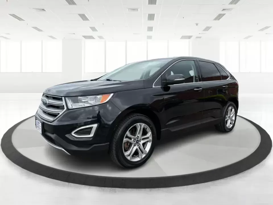 2018 Ford Edge Titanium (2FMPK4K82JB) with an 3.5L V6 DOHC 24V engine, 6A transmission, located at 1951 S Dayton Lakeview Rd., New Carlisle, OH, 45344, (937) 908-9800, 39.890999, -84.050255 - Need one SUV that can handle Ohio weather, keep the family comfortable, and still feel upscale for your daily commute? This 2018 Ford Edge Titanium in Shadow Black is built for real life-school runs, I-75 commuting, and weekend getaways to places like Charleston Falls Preserve-while giving you the p - Photo#8