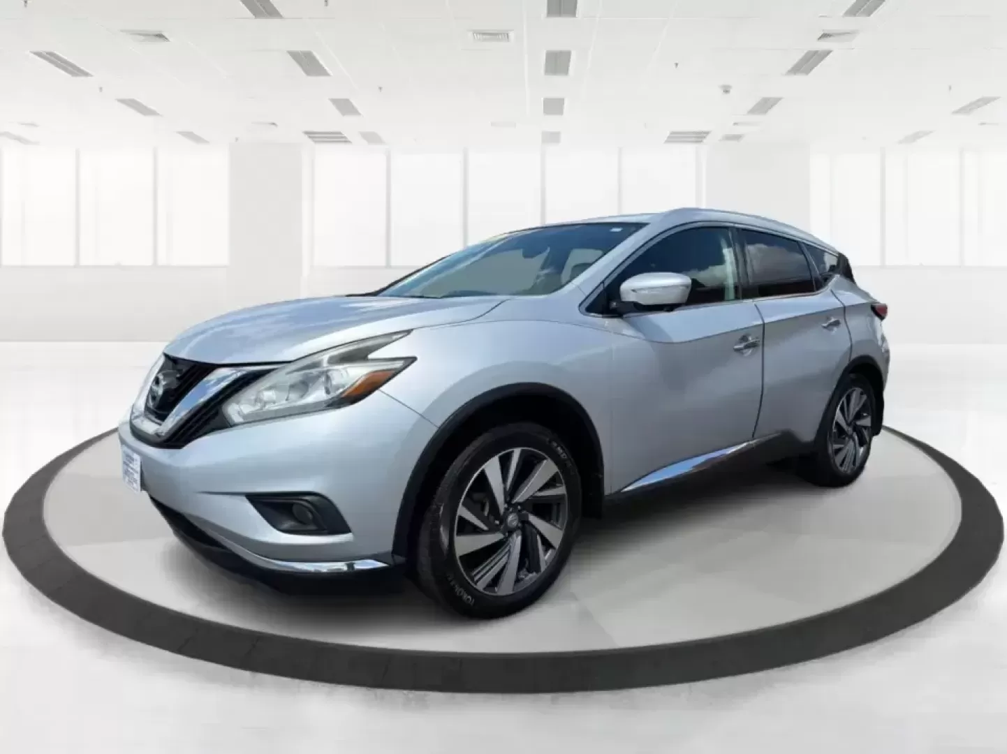 2015 Nissan Murano Platinum (5N1AZ2MHXFN) with an 3.5L V-6 DOHC engine, Continuously Variable Transmission transmission, located at 8750 N County Rd 25A, Piqua, OH, 45356, (937) 908-9800, 40.164391, -84.232513 - Load up the family, point the hood toward a weekend getaway, and enjoy the kind of comfort that makes long drives feel easy-this 2015 Nissan Murano Platinum is built for real life in West Central Ohio, from school drop-offs to road trips up I-75. Finished in Brilliant Silver Metallic and equipped wi - Photo#8