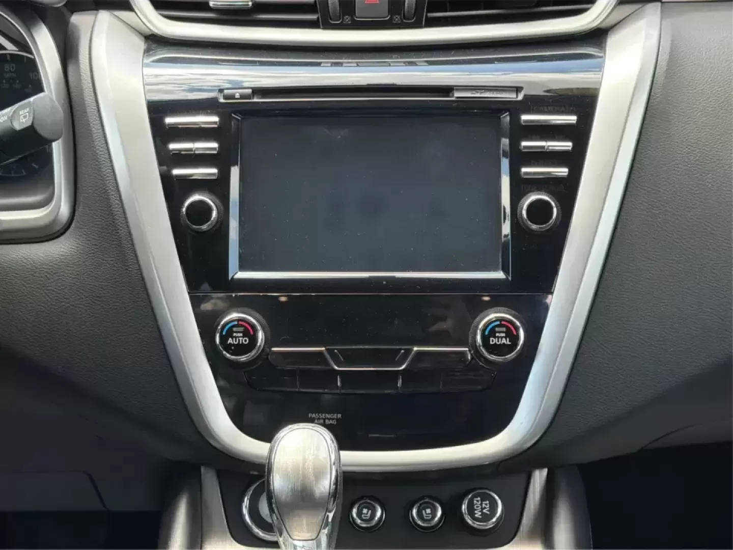 2015 Nissan Murano Platinum (5N1AZ2MHXFN) with an 3.5L V-6 DOHC engine, Continuously Variable Transmission transmission, located at 8750 N County Rd 25A, Piqua, OH, 45356, (937) 908-9800, 40.164391, -84.232513 - Load up the family, point the hood toward a weekend getaway, and enjoy the kind of comfort that makes long drives feel easy-this 2015 Nissan Murano Platinum is built for real life in West Central Ohio, from school drop-offs to road trips up I-75. Finished in Brilliant Silver Metallic and equipped wi - Photo#13