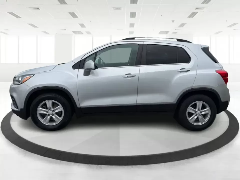 2018 Chevrolet Trax LT (KL7CJLSB1JB) with an ECOTEC 1.4L I-4 DOHC engine, 6A transmission, located at 8750 N County Rd 25A, Piqua, OH, 45356, (937) 908-9800, 40.164391, -84.232513 - Make your everyday drive easier-and your weekends bigger-in a compact SUV that fits real life. The 2018 Chevrolet Trax LT is a smart pick for commuters who want an efficient footprint for parking downtown, growing families who need flexible cargo space, and road-trip fans who want comfort and confid - Photo#5
