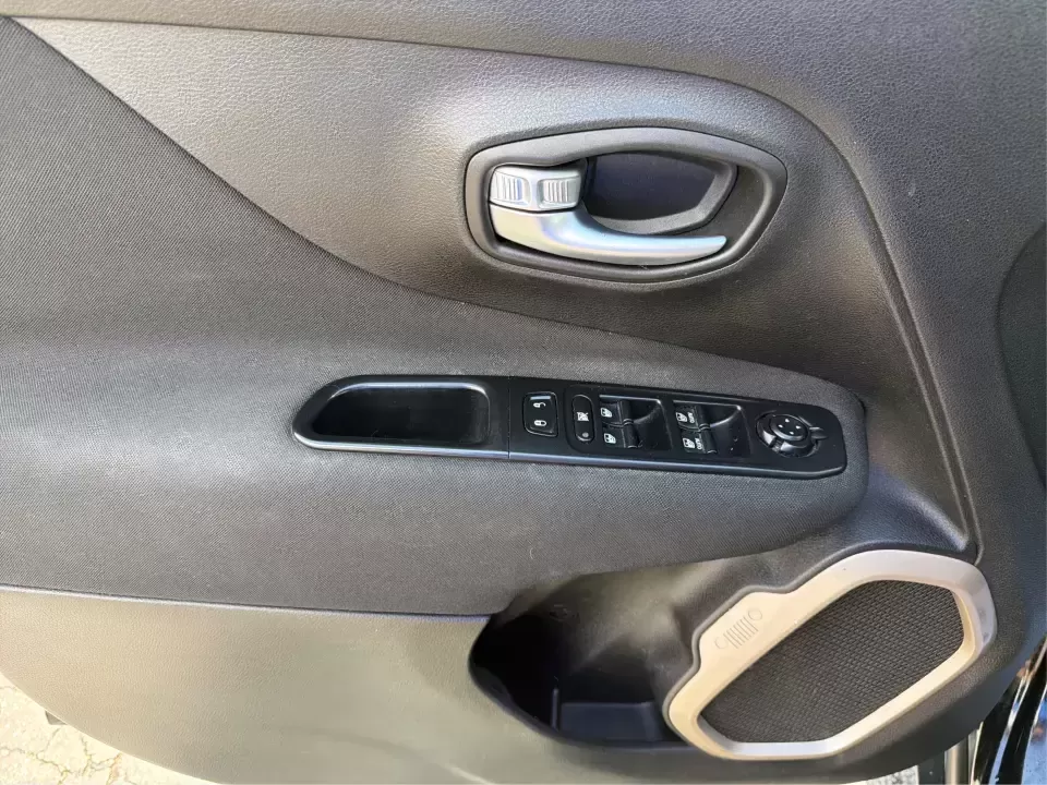 2017 Jeep Renegade Latitude 4x4 (ZACCJBBB7HP) with an 2.4L L4 DOHC 16V engine, 6M transmission, located at 1099 N County Rd 25A , Troy, OH, 45373, (937) 908-9800, 40.057079, -84.212883 - 2017 Jeep Renegade Latitude 4x4 - Photo#18
