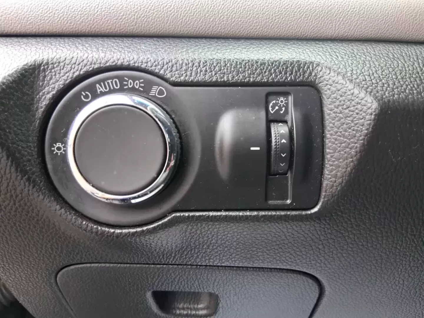 2016 Chevrolet Cruze Limited LS Auto (1G1PC5SH3G7) with an ECOTEC 1.8L I-4 DOHC engine, 6A transmission, located at 4508 South Dixie Dr, Moraine, OH, 45439, (937) 908-9800, 39.689976, -84.218452 - Need a dependable, budget-friendly commuter that can handle the daily grind from Moraine to Downtown Dayton, quick school runs, and weekend errands without feeling like a chore? This **2016 Chevrolet Cruze Limited LS Auto** is a practical sedan that fits real-life routines-great for first-time buyer - Photo#16