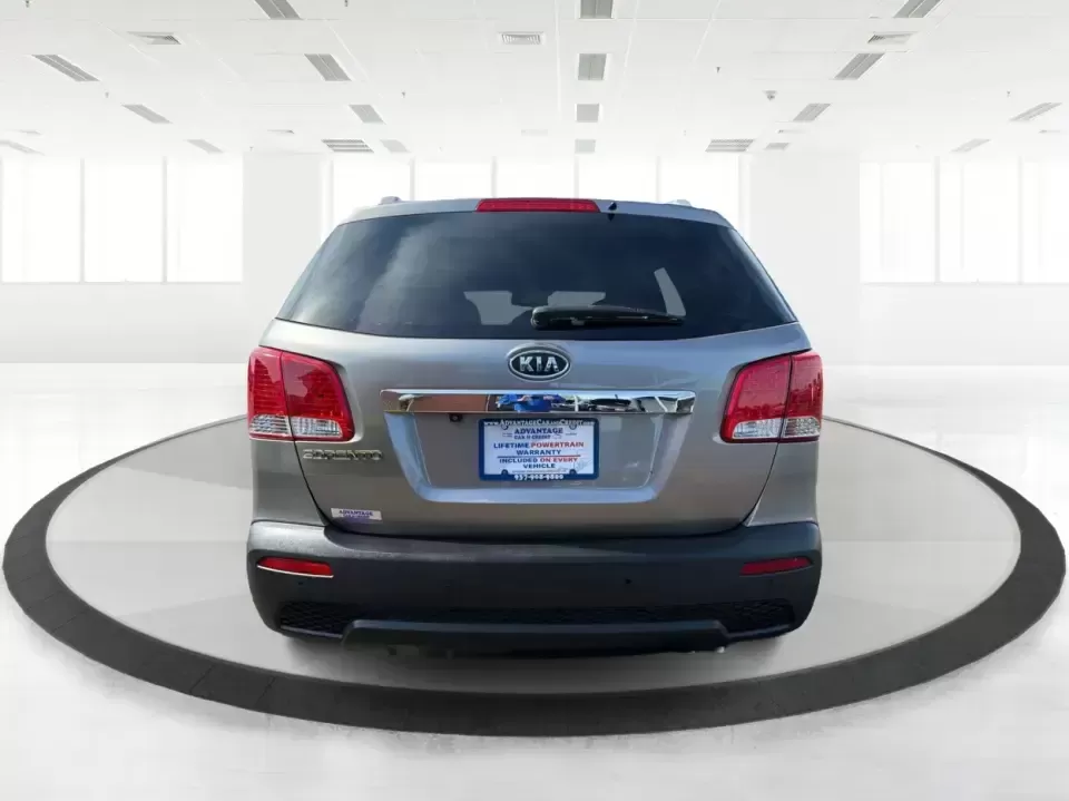 2012 Kia Sorento LX (5XYKT3A64CG) with an 2.4L I-4 gasoline direct injection engine, 6-Speed Automatic transmission, located at 401 Woodman Dr, Riverside, OH, 45431, (937) 908-9800, 39.760899, -84.123421 - Picture your next week going smoother: school drop-offs, the daily commute, grocery runs, and a last-minute weekend road trip-all in one comfortable SUV that fits real life without feeling like a compromise. This 2012 Kia Sorento LX in Satin Metal is the kind of practical, do-it-all sport utility th - Photo#3
