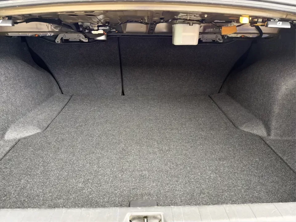 2013 Subaru Legacy 2.5i Limited (4S3BMBP65D3) with an 2.5L H-4 DOHC engine, Continuously Variable Transmission transmission, located at 1184 Kauffman Ave, Fairborn, OH, 45324, (937) 908-9800, 39.807072, -84.030914 - Built for Ohio weather and real-life schedules, this 2013 Subaru Legacy 2.5i Limited is the kind of sedan that fits just about any routine-weekday commutes to Wright-Patterson AFB, school drop-offs and grocery runs, or an easy road trip up I70 when you want to get out of town. Finished in Graphite G - Photo#12