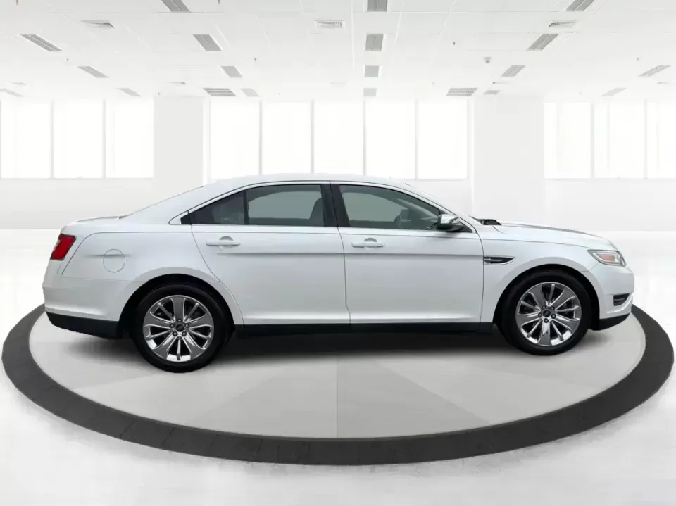 2012 Ford Taurus Limited (1FAHP2FW7CG) with an Duratec 3.5L V-6 DOHC engine, 6-Speed Automatic transmission, located at 401 Woodman Dr, Riverside, OH, 45431, (937) 908-9800, 39.760899, -84.123421 - Need a comfortable, confidence-inspiring sedan for long commutes down I-675, quick errands near The Greene, or smooth weekend drives to Downtown Dayton? This 2012 Ford Taurus Limited is built for real life-quiet, spacious, and loaded with premium features that make every mile feel easier, whether yo - Photo#1
