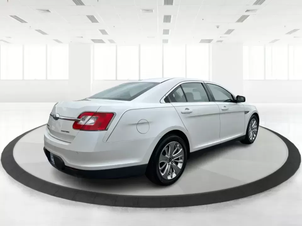 2012 Ford Taurus Limited (1FAHP2FW7CG) with an Duratec 3.5L V-6 DOHC engine, 6-Speed Automatic transmission, located at 401 Woodman Dr, Riverside, OH, 45431, (937) 908-9800, 39.760899, -84.123421 - Need a comfortable, confidence-inspiring sedan for long commutes down I-675, quick errands near The Greene, or smooth weekend drives to Downtown Dayton? This 2012 Ford Taurus Limited is built for real life-quiet, spacious, and loaded with premium features that make every mile feel easier, whether yo - Photo#2