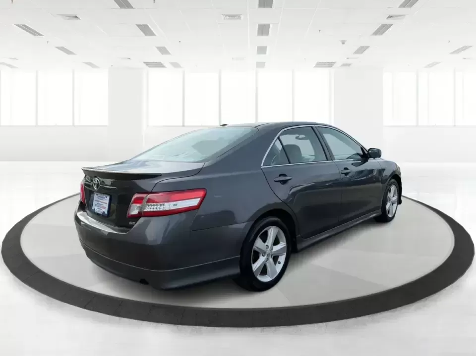 2011 Toyota Camry SE V6 (4T1BK3EK9BU) with an 3.5L V-6 DOHC engine, 6-Speed Automatic transmission, located at 8750 N County Rd 25A, Piqua, OH, 45356, (937) 908-9800, 40.164391, -84.232513 - Need a commuter that can eat up I75 miles all week, then still feel sporty for a Saturday drive past the Great Miami River or out toward the Miami Valley? This 2011 Toyota Camry SE V6 is the kind of practical-yet-fun sedan that fits real life in Piqua-reliable for work runs, comfortable for family e - Photo#2