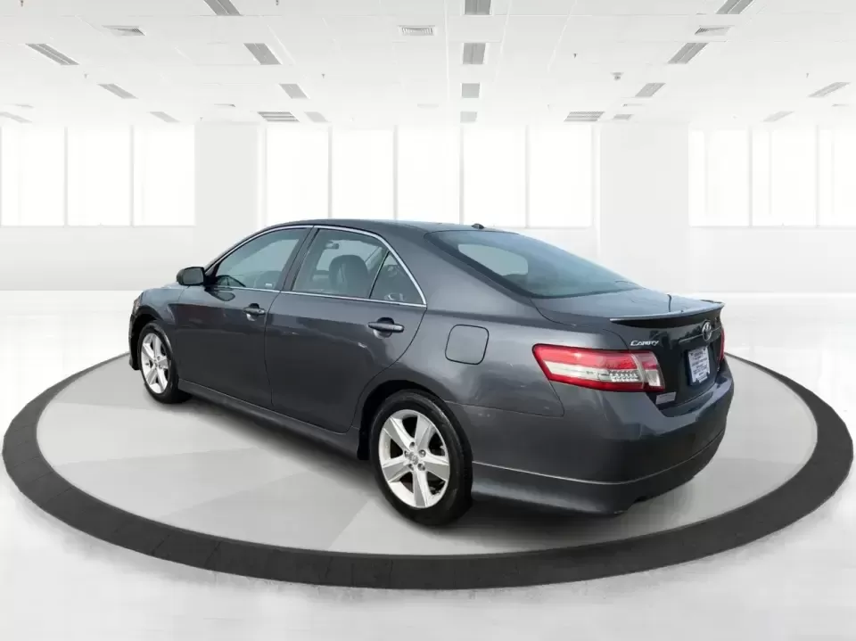 2011 Toyota Camry SE V6 (4T1BK3EK9BU) with an 3.5L V-6 DOHC engine, 6-Speed Automatic transmission, located at 8750 N County Rd 25A, Piqua, OH, 45356, (937) 908-9800, 40.164391, -84.232513 - Need a commuter that can eat up I75 miles all week, then still feel sporty for a Saturday drive past the Great Miami River or out toward the Miami Valley? This 2011 Toyota Camry SE V6 is the kind of practical-yet-fun sedan that fits real life in Piqua-reliable for work runs, comfortable for family e - Photo#4