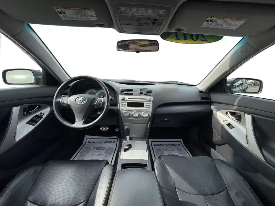 2011 Toyota Camry SE V6 (4T1BK3EK9BU) with an 3.5L V-6 DOHC engine, 6-Speed Automatic transmission, located at 8750 N County Rd 25A, Piqua, OH, 45356, (937) 908-9800, 40.164391, -84.232513 - Need a commuter that can eat up I75 miles all week, then still feel sporty for a Saturday drive past the Great Miami River or out toward the Miami Valley? This 2011 Toyota Camry SE V6 is the kind of practical-yet-fun sedan that fits real life in Piqua-reliable for work runs, comfortable for family e - Photo#20