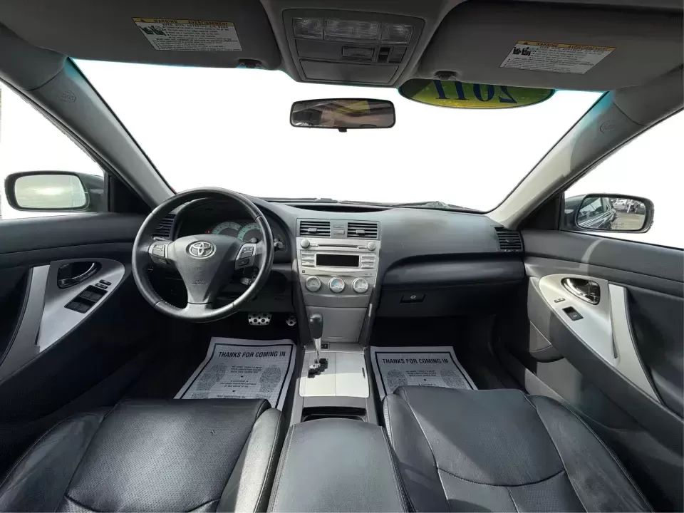2011 Toyota Camry SE V6 (4T1BK3EK9BU) with an 3.5L V-6 DOHC engine, 6-Speed Automatic transmission, located at 8750 N County Rd 25A, Piqua, OH, 45356, (937) 908-9800, 40.164391, -84.232513 - Need a commuter that can eat up I75 miles all week, then still feel sporty for a Saturday drive past the Great Miami River or out toward the Miami Valley? This 2011 Toyota Camry SE V6 is the kind of practical-yet-fun sedan that fits real life in Piqua-reliable for work runs, comfortable for family e - Photo#21
