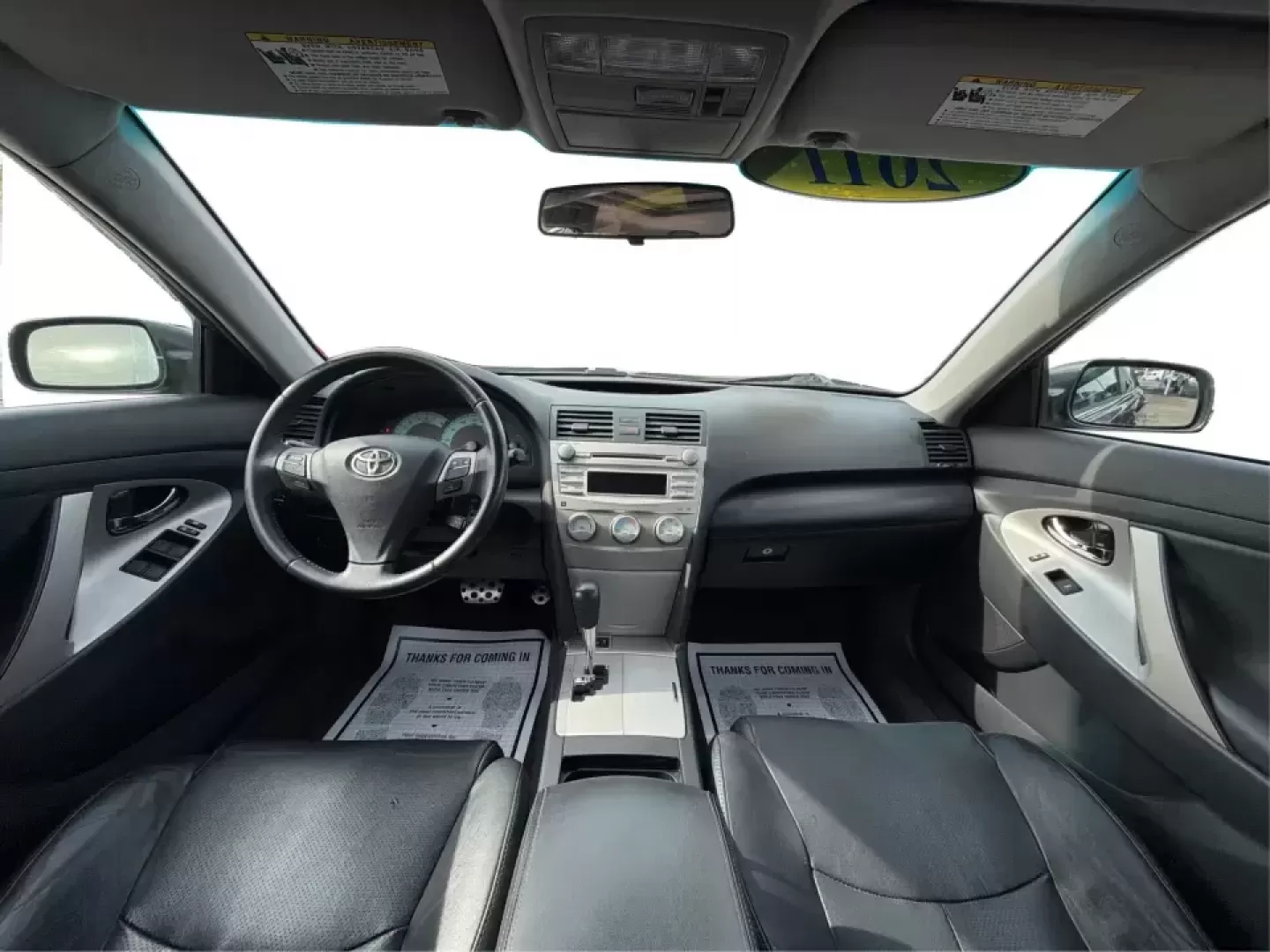 2011 Toyota Camry SE V6 (4T1BK3EK9BU) with an 3.5L V-6 DOHC engine, 6-Speed Automatic transmission, located at 4508 South Dixie Dr, Moraine, OH, 45439, (937) 908-9800, 39.689976, -84.218452 - Need a commuter that can eat up I75 miles all week, then still feel sporty for a Saturday drive past the Great Miami River or out toward the Miami Valley? This 2011 Toyota Camry SE V6 is the kind of practical-yet-fun sedan that fits real life in Piqua-reliable for work runs, comfortable for family e - Photo#21