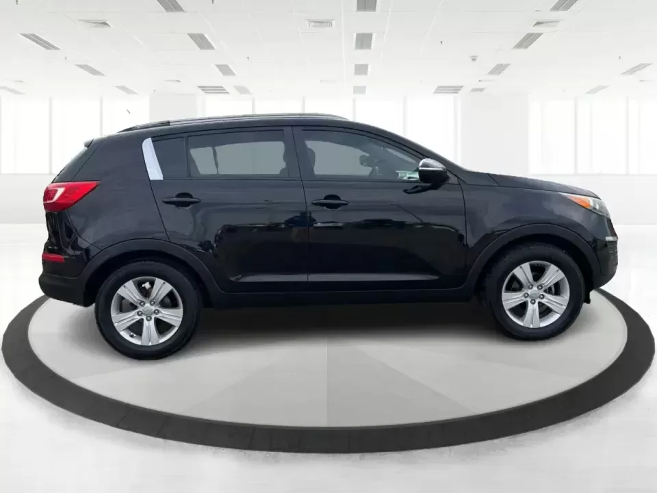 2011 Kia Sportage LX (KNDPB3A25B7) with an 2.4L I-4 DOHC engine, located at 1099 N County Rd 25A , Troy, OH, 45373, (937) 908-9800, 40.057079, -84.212883 - Weekend plans, school drop-offs, and the daily commute all get easier when you have a compact SUV that's comfortable, versatile, and ready for Ohio weather. This 2011 Kia Sportage LX is the kind of crossover that fits real life in Troy-whether you're loading up groceries after a run through town, me - Photo#1