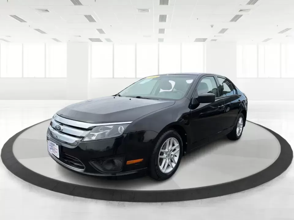 2012 Ford Fusion S (3FAHP0GA3CR) with an 2.5L I-4 DOHC engine, located at 1099 N County Rd 25A , Troy, OH, 45373, (937) 908-9800, 40.057079, -84.212883 - Need a dependable, budget-friendly sedan that can handle the weekday grind and still feel comfortable for weekend errands or a quick road trip to Dayton? This 2012 Ford Fusion S in sleek Tuxedo Black is a smart pick for commuters, first-time buyers, and growing families who want practical transporta - Photo#8