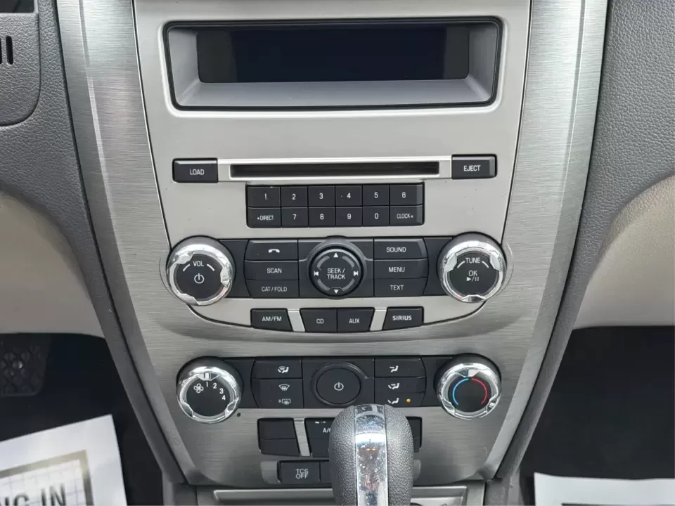 2012 Ford Fusion S (3FAHP0GA3CR) with an 2.5L I-4 DOHC engine, located at 1099 N County Rd 25A , Troy, OH, 45373, (937) 908-9800, 40.057079, -84.212883 - Need a dependable, budget-friendly sedan that can handle the weekday grind and still feel comfortable for weekend errands or a quick road trip to Dayton? This 2012 Ford Fusion S in sleek Tuxedo Black is a smart pick for commuters, first-time buyers, and growing families who want practical transporta - Photo#13