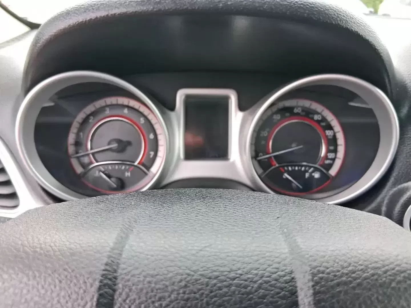 2016 Dodge Journey SXT (3C4PDCBB9GT) with an 2.4L L6 DOHC 16V engine, 4A transmission, located at 1230 East Main St, Xenia, OH, 45385, (937) 908-9800, 39.688026, -83.910172 - Pack up the kids, load the groceries, or point the nose toward a weekend getaway at John Bryan State Park-this 2016 Dodge Journey SXT is the kind of practical SUV that fits real life in and around Xenia. With three-row flexibility, a comfortable ride for longer drives, and everyday convenience featu - Photo#15