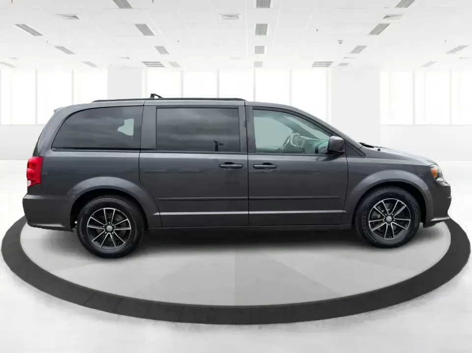 2017 Dodge Grand Caravan GT (2C4RDGEGXHR) with an Pentastar 3.6L V-6 DOHC engine, 6A transmission, located at 8750 N County Rd 25A, Piqua, OH, 45356, (937) 908-9800, 40.164391, -84.232513 - Picture the next family road trip, school drop-off line, or weekend tournament run-everyone comfortable, gear loaded, and the drive feeling easy. This 2017 Dodge Grand Caravan GT is built for real life in West Central Ohio, giving growing families and busy commuters the space, flexibility, and every - Photo#1