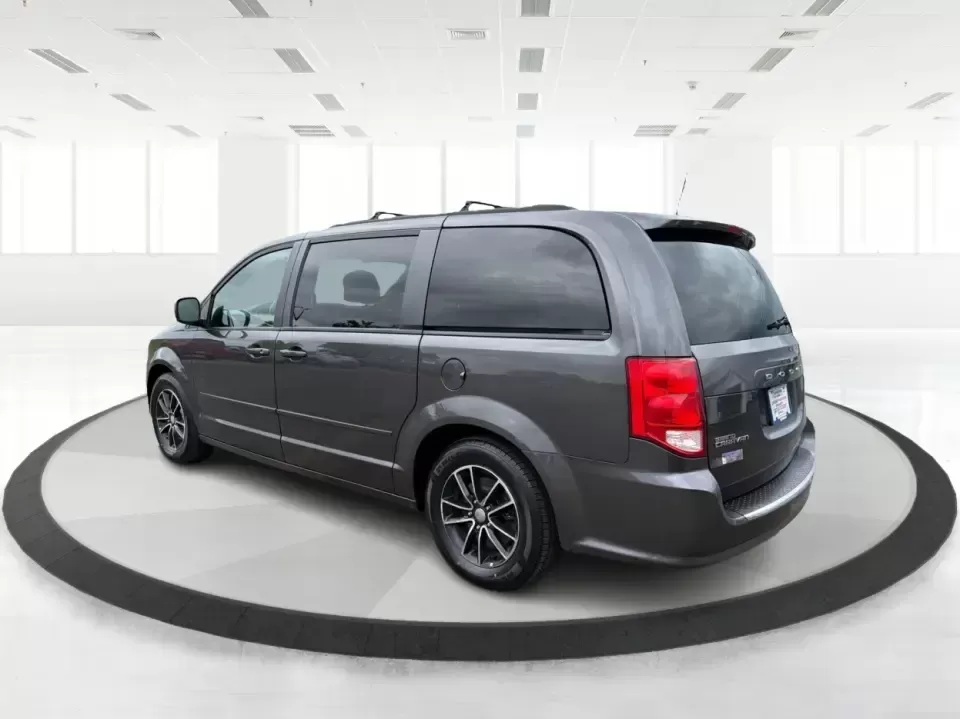 2017 Dodge Grand Caravan GT (2C4RDGEGXHR) with an Pentastar 3.6L V-6 DOHC engine, 6A transmission, located at 8750 N County Rd 25A, Piqua, OH, 45356, (937) 908-9800, 40.164391, -84.232513 - Picture the next family road trip, school drop-off line, or weekend tournament run-everyone comfortable, gear loaded, and the drive feeling easy. This 2017 Dodge Grand Caravan GT is built for real life in West Central Ohio, giving growing families and busy commuters the space, flexibility, and every - Photo#4