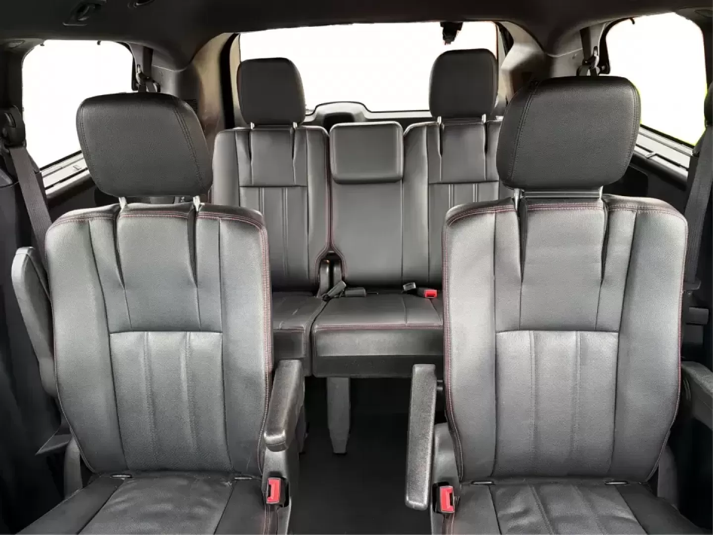 2017 Dodge Grand Caravan GT (2C4RDGEGXHR) with an Pentastar 3.6L V-6 DOHC engine, 6A transmission, located at 4508 South Dixie Dr, Moraine, OH, 45439, (937) 908-9800, 39.689976, -84.218452 - Picture the next family road trip, school drop-off line, or weekend tournament run-everyone comfortable, gear loaded, and the drive feeling easy. This 2017 Dodge Grand Caravan GT is built for real life in West Central Ohio, giving growing families and busy commuters the space, flexibility, and every - Photo#14