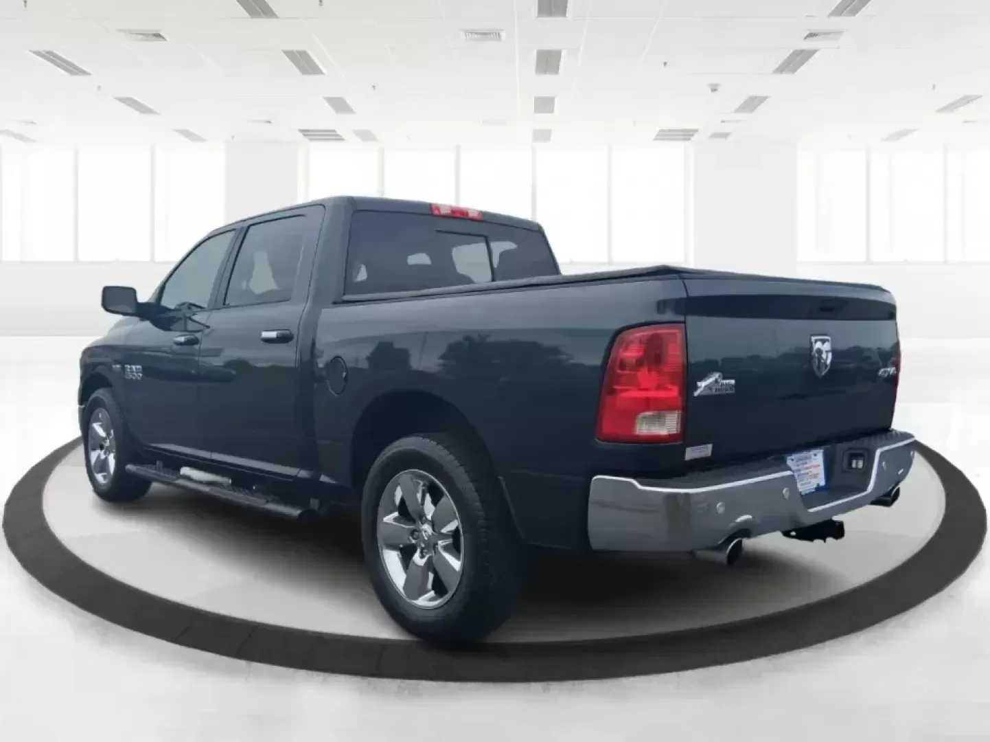 2016 Ram 1500 Big Horn (3C6RR7LT2GG) with an 5.7L V8 OHV 16V engine, 6A transmission, located at 401 Woodman Dr, Riverside, OH, 45431, (937) 908-9800, 39.760899, -84.123421 - Weekend projects, lake-day getaways, and Ohio winters don't pause for perfect timing-you need a truck that's ready when life is. This 2016 Ram 1500 Big Horn Crew Cab 4WD in Maximum Steel Metallic Clearcoat is built for the real-world routine around Piqua: hauling gear, towing toys, commuting up and - Photo#4