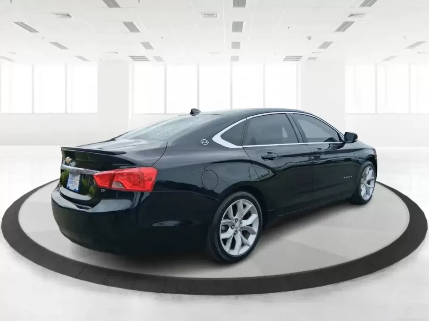 2014 Chevrolet Impala 2LT (1G1125S3XEU) with an 3.6L V-6 gasoline direct injection engine, 6-Speed Automatic transmission, located at 401 Woodman Dr, Riverside, OH, 45431, (937) 908-9800, 39.760899, -84.123421 - Need a comfortable, confidence-inspiring sedan for daily commutes between Piqua and Dayton, school drop-offs, and weekend road trips up I75? This 2014 Chevrolet Impala 2LT delivers the kind of quiet ride, strong V6 power, and upscale features that make every mile feel easier-whether you're cruising - Photo#2