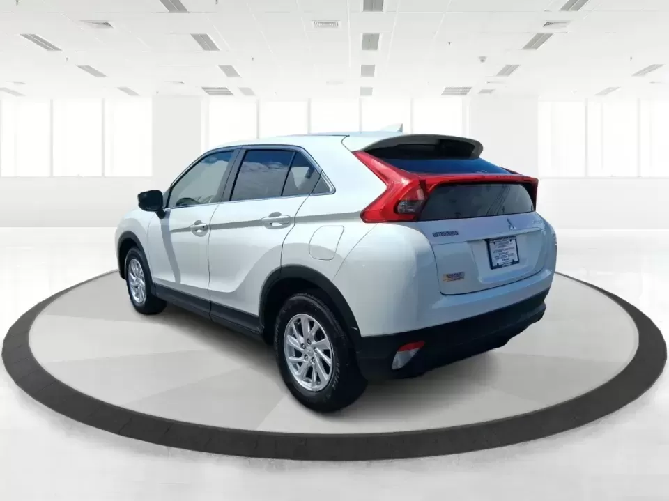 2018 Mitsubishi Eclipse Cross ES (JA4AS3AA2JZ) with an 1.5L I-4 gasoline direct injection engine, CVT transmission, located at 1184 Kauffman Ave, Fairborn, OH, 45324, (937) 908-9800, 39.807072, -84.030914 - Need a smart, versatile SUV that can handle the weekday commute to Wright-Patterson AFB, quick grocery runs near Fairfield Commons, and spontaneous weekend getaways out toward John Bryan State Park? This 2018 Mitsubishi Eclipse Cross ES is built for exactly that kind of real-life schedule-compact en - Photo#4