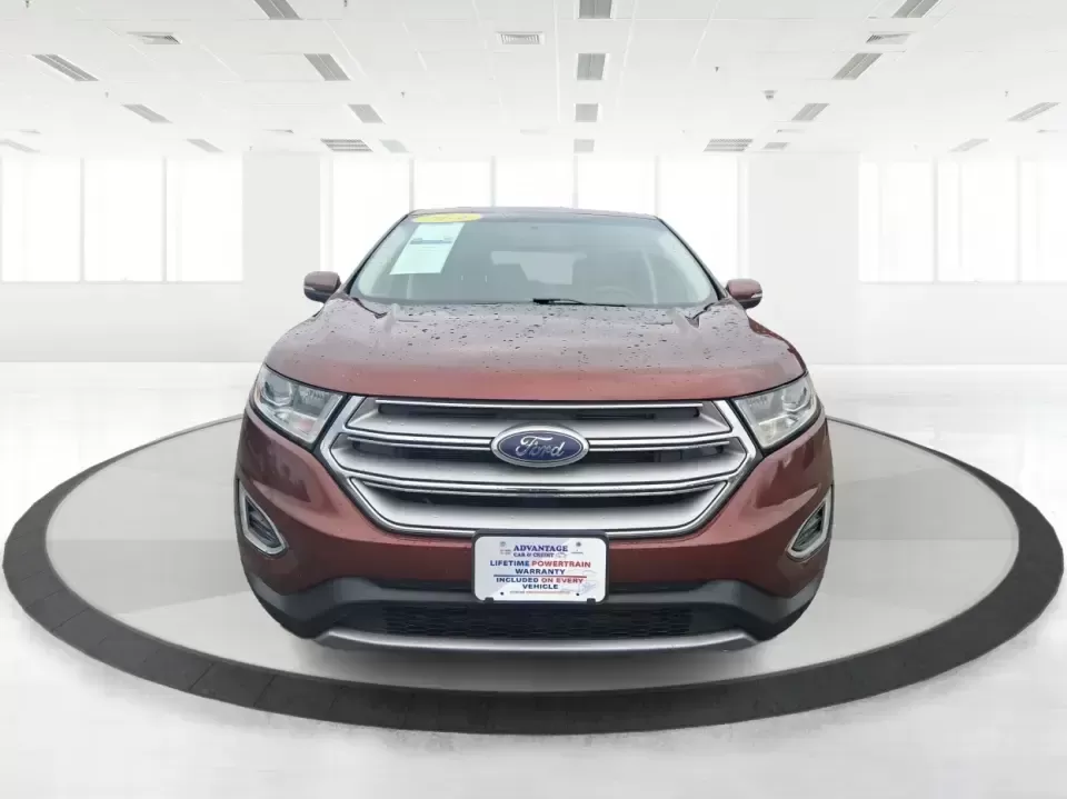 2016 Ford Edge Titanium (2FMPK3K91GB) with an 2.0L L4 DOHC 16V engine, 6A transmission, located at 4508 South Dixie Dr, Moraine, OH, 45439, (937) 908-9800, 39.689976, -84.218452 - Picture your next Ohio weekend: loading up groceries for the week in Moraine, grabbing coffee off South Dixie Drive, then cruising I-75 toward Dayton's Riverscape MetroPark or a quick family road trip to Carillon Historical Park-without feeling cramped, stressed, or under-equipped. This **2016 Ford - Photo#7