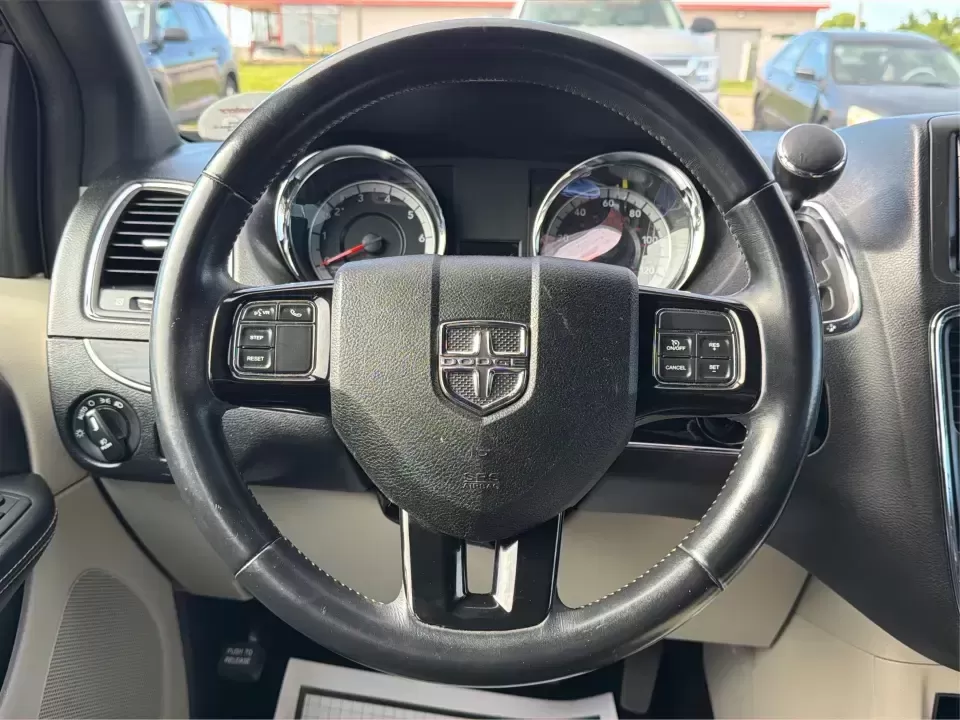 2017 Dodge Grand Caravan SXT (2C4RDGCG6HR) with an Pentastar 3.6L V-6 DOHC engine, 6A transmission, located at 1230 East Main St, Xenia, OH, 45385, (937) 908-9800, 39.688026, -83.910172 - Make school drop-offs, grocery runs, and weekend road trips feel easy again in a family-ready van that's built to haul people, gear, and memories. This 2017 Dodge Grand Caravan SXT in Black Onyx Crystal Pearlcoat is a smart pick for growing families, busy commuters who need space, and budget-conscio - Photo#16
