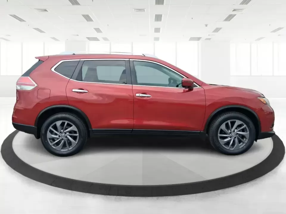 2016 Nissan Rogue SL (5N1AT2MV7GC) with an 2.5L I-4 DOHC engine, CVT transmission, located at 1230 East Main St, Xenia, OH, 45385, (937) 908-9800, 39.688026, -83.910172 - Picture your next Ohio weekend: packing up for John Bryan State Park, cruising out toward Clifton Gorge, or simply making the school run and the daily commute down US-35 feel easier and more comfortable. This 2016 Nissan Rogue SL in eye-catching Cayenne Red is the kind of practical, do-it-all SUV th - Photo#1