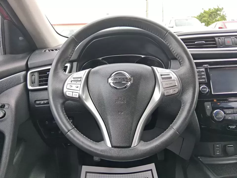 2016 Nissan Rogue SL (5N1AT2MV7GC) with an 2.5L I-4 DOHC engine, CVT transmission, located at 1230 East Main St, Xenia, OH, 45385, (937) 908-9800, 39.688026, -83.910172 - Picture your next Ohio weekend: packing up for John Bryan State Park, cruising out toward Clifton Gorge, or simply making the school run and the daily commute down US-35 feel easier and more comfortable. This 2016 Nissan Rogue SL in eye-catching Cayenne Red is the kind of practical, do-it-all SUV th - Photo#16