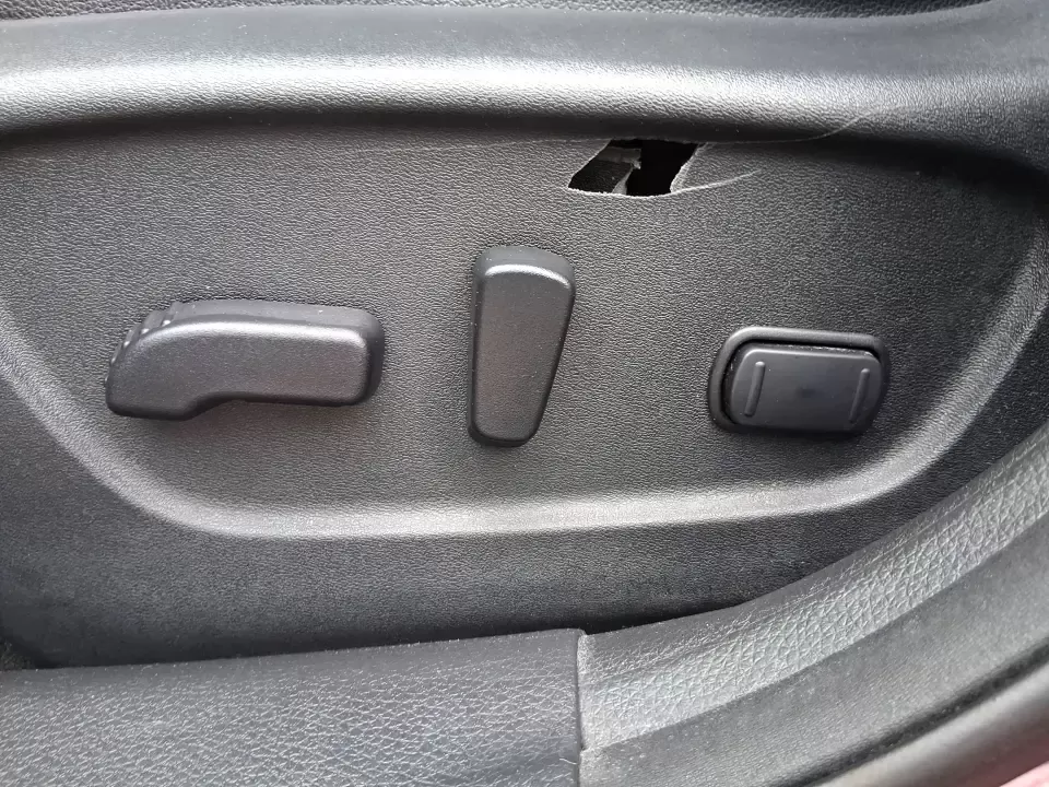 2016 Nissan Rogue SL (5N1AT2MV7GC) with an 2.5L I-4 DOHC engine, CVT transmission, located at 1230 East Main St, Xenia, OH, 45385, (937) 908-9800, 39.688026, -83.910172 - Picture your next Ohio weekend: packing up for John Bryan State Park, cruising out toward Clifton Gorge, or simply making the school run and the daily commute down US-35 feel easier and more comfortable. This 2016 Nissan Rogue SL in eye-catching Cayenne Red is the kind of practical, do-it-all SUV th - Photo#17