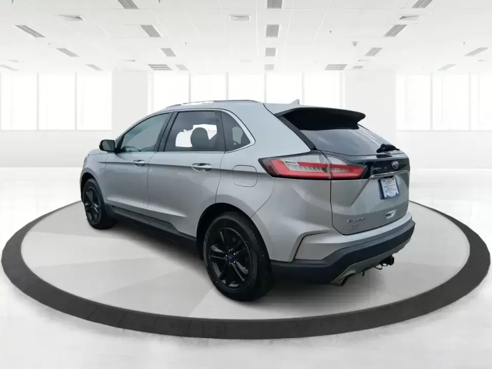 2019 Ford Edge SEL (2FMPK4J98KB) with an EcoBoost 2L I-4 gasoline direct injection engine, 6A transmission, located at 8750 N County Rd 25A, Piqua, OH, 45356, (937) 908-9800, 40.164391, -84.232513 - Picture your next road trip up I75, a week of school drop-offs, or a snowy Ohio commute that still feels calm and comfortable-this 2019 Ford Edge SEL AWD is built for real life. With confident all-wheel drive and a practical SUV layout, it's a smart fit for growing families, busy professionals, and - Photo#4