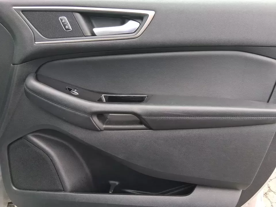 2019 Ford Edge SEL (2FMPK4J98KB) with an EcoBoost 2L I-4 gasoline direct injection engine, 6A transmission, located at 8750 N County Rd 25A, Piqua, OH, 45356, (937) 908-9800, 40.164391, -84.232513 - Picture your next road trip up I75, a week of school drop-offs, or a snowy Ohio commute that still feels calm and comfortable-this 2019 Ford Edge SEL AWD is built for real life. With confident all-wheel drive and a practical SUV layout, it's a smart fit for growing families, busy professionals, and - Photo#20