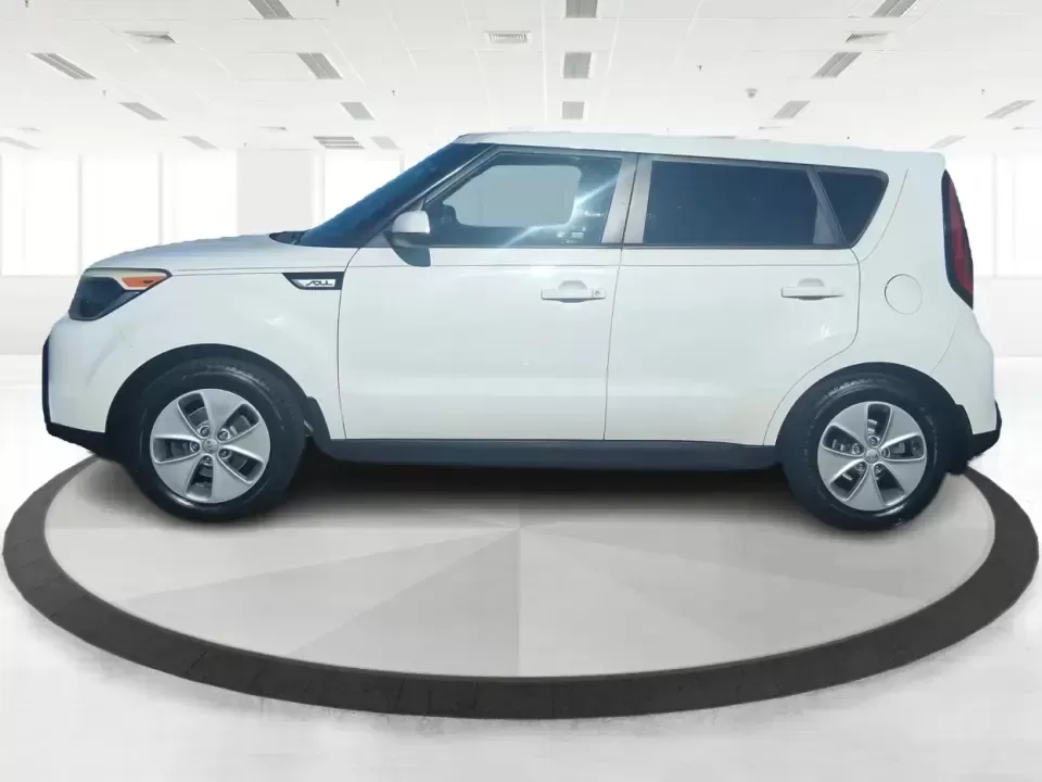 2015 Kia Soul Base (KNDJN2A28F7) with an 1.6L L4 DOHC 16V engine, located at 1099 N County Rd 25A , Troy, OH, 45373, (937) 908-9800, 40.057079, -84.212883 - Whether you're commuting down I-75, running errands between Troy neighborhoods, or packing up for a weekend escape to Charleston Falls Preserve, this 2015 Kia Soul is the kind of practical, personality-packed ride that fits real life. With its easy-to-park wagon shape, versatile cargo space, and fue - Photo#5