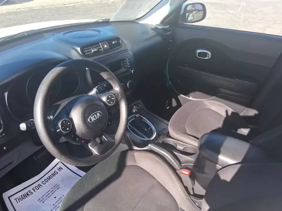 2015 Kia Soul Base (KNDJN2A28F7) with an 1.6L L4 DOHC 16V engine, located at 1099 N County Rd 25A , Troy, OH, 45373, (937) 908-9800, 40.057079, -84.212883 - Whether you're commuting down I-75, running errands between Troy neighborhoods, or packing up for a weekend escape to Charleston Falls Preserve, this 2015 Kia Soul is the kind of practical, personality-packed ride that fits real life. With its easy-to-park wagon shape, versatile cargo space, and fue - Photo#9