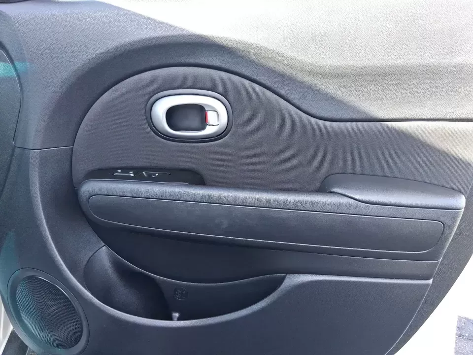 2015 Kia Soul Base (KNDJN2A28F7) with an 1.6L L4 DOHC 16V engine, located at 1099 N County Rd 25A , Troy, OH, 45373, (937) 908-9800, 40.057079, -84.212883 - Whether you're commuting down I-75, running errands between Troy neighborhoods, or packing up for a weekend escape to Charleston Falls Preserve, this 2015 Kia Soul is the kind of practical, personality-packed ride that fits real life. With its easy-to-park wagon shape, versatile cargo space, and fue - Photo#18