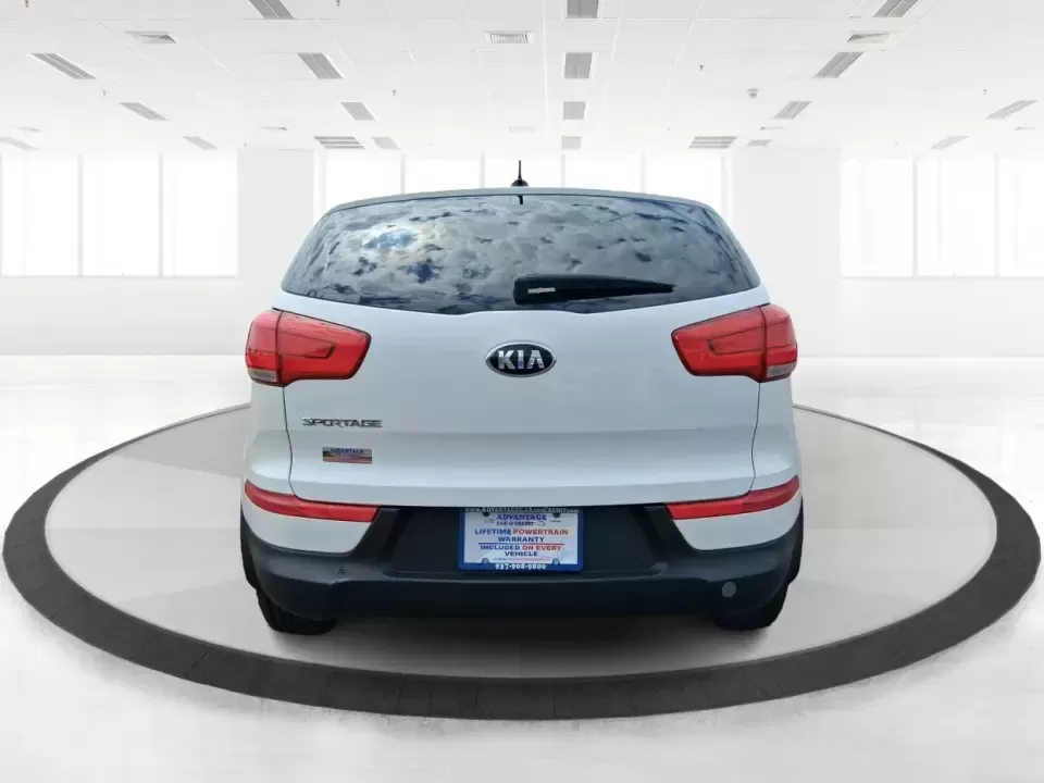2015 Kia Sportage LX (KNDPBCAC2F7) with an 2.4L V6 DOHC 24V engine, 6-Speed Automatic transmission, located at 1184 Kauffman Ave, Fairborn, OH, 45324, (937) 908-9800, 39.807072, -84.030914 - Ready for weekend getaways at Caesar Creek, snowy commutes up I675, or everyday school-and-grocery runs around Fairborn and Beavercreek, this 2015 Kia Sportage LX is the kind of practical crossover that fits real life. With confident AWD/4WD capability, a comfortable cabin, and versatile cargo space - Photo#3