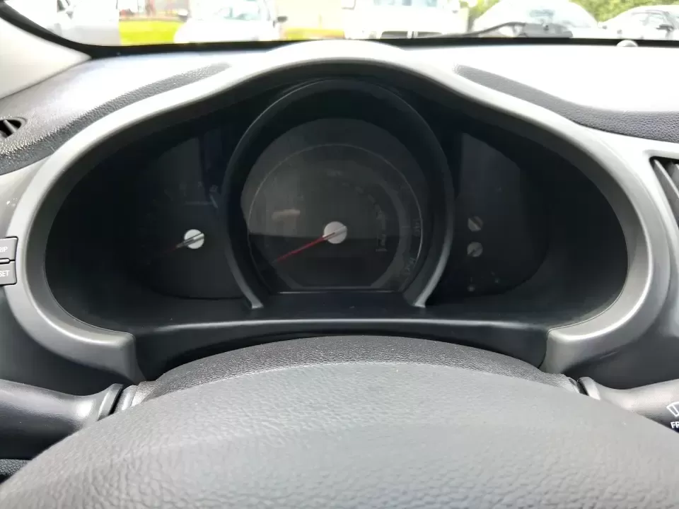 2015 Kia Sportage LX (KNDPBCAC2F7) with an 2.4L V6 DOHC 24V engine, 6-Speed Automatic transmission, located at 1184 Kauffman Ave, Fairborn, OH, 45324, (937) 908-9800, 39.807072, -84.030914 - Ready for weekend getaways at Caesar Creek, snowy commutes up I675, or everyday school-and-grocery runs around Fairborn and Beavercreek, this 2015 Kia Sportage LX is the kind of practical crossover that fits real life. With confident AWD/4WD capability, a comfortable cabin, and versatile cargo space - Photo#15