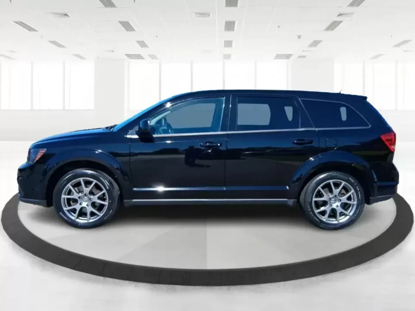 2017 Dodge Journey GT AWD (3C4PDDEGXHT) with an Pentastar 3.6L V-6 DOHC engine, 6A transmission, located at 8750 N County Rd 25A, Piqua, OH, 45356, (937) 908-9800, 40.164391, -84.232513 - Need one SUV that can handle school drop-offs, long commutes up I75, and spontaneous weekend getaways to Indian Lake or the Miami County Fairgrounds? This 2017 Dodge Journey GT AWD is built for real-life Ohio driving-roomy for passengers, confident in changing weather, and comfortable enough for eve - Photo#5