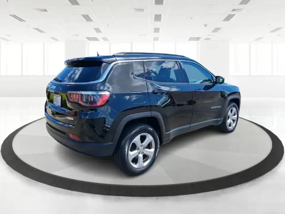 2018 Jeep Compass Latitude 4x4 (3C4NJDBB7JT) with an 2.4L L4 DOHC 16V engine, Manual/Standard transmission, located at 8750 N County Rd 25A, Piqua, OH, 45356, (937) 908-9800, 40.164391, -84.232513 - Weekend escapes, snowy school runs, and everyday commuting feel easier when your SUV is ready for whatever Ohio throws at it. This 2018 Jeep Compass Latitude 4x4 is built for drivers who want the flexibility to head from the weekday grind to a last-minute trip out toward Indian Lake or a scenic driv - Photo#2
