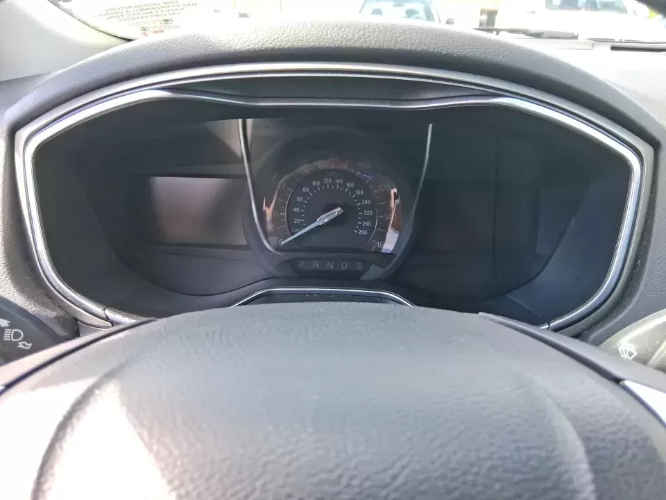2014 Ford Fusion SE (3FA6P0HD8ER) with an 1.5L L4 DOHC 16V engine, located at 1230 East Main St, Xenia, OH, 45385, (937) 908-9800, 39.688026, -83.910172 - Need a dependable commuter that still feels comfortable for date night in Beavercreek, errands around Xenia Station, and weekend drives out toward Caesars Creek? This 2014 Ford Fusion SE is the kind of smart, budget-friendly sedan that fits real life-easy to park downtown, smooth on longer stretches - Photo#15