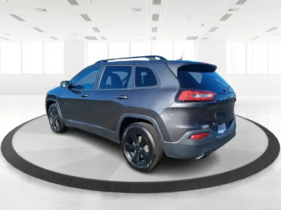 2016 Jeep Cherokee Altitude (1C4PJMCS7GW) with an 3.2L V6 DOHC 24V engine, 9-Speed Automatic transmission, located at 8750 N County Rd 25A, Piqua, OH, 45356, (937) 908-9800, 40.164391, -84.232513 - Pack up the kids, load the cooler, and point the hood toward Indian Lake or a fall weekend at the Piqua Heritage Festival-this 2016 Jeep Cherokee Altitude is the kind of SUV that fits real Ohio life. With confident 4WD/AWD capability, a strong 3.2L V6, and everyday comfort features, it's ideal for c - Photo#4