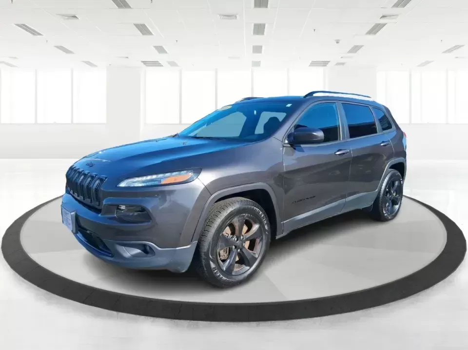 2016 Jeep Cherokee Altitude (1C4PJMCS7GW) with an 3.2L V6 DOHC 24V engine, 9-Speed Automatic transmission, located at 8750 N County Rd 25A, Piqua, OH, 45356, (937) 908-9800, 40.164391, -84.232513 - Pack up the kids, load the cooler, and point the hood toward Indian Lake or a fall weekend at the Piqua Heritage Festival-this 2016 Jeep Cherokee Altitude is the kind of SUV that fits real Ohio life. With confident 4WD/AWD capability, a strong 3.2L V6, and everyday comfort features, it's ideal for c - Photo#8